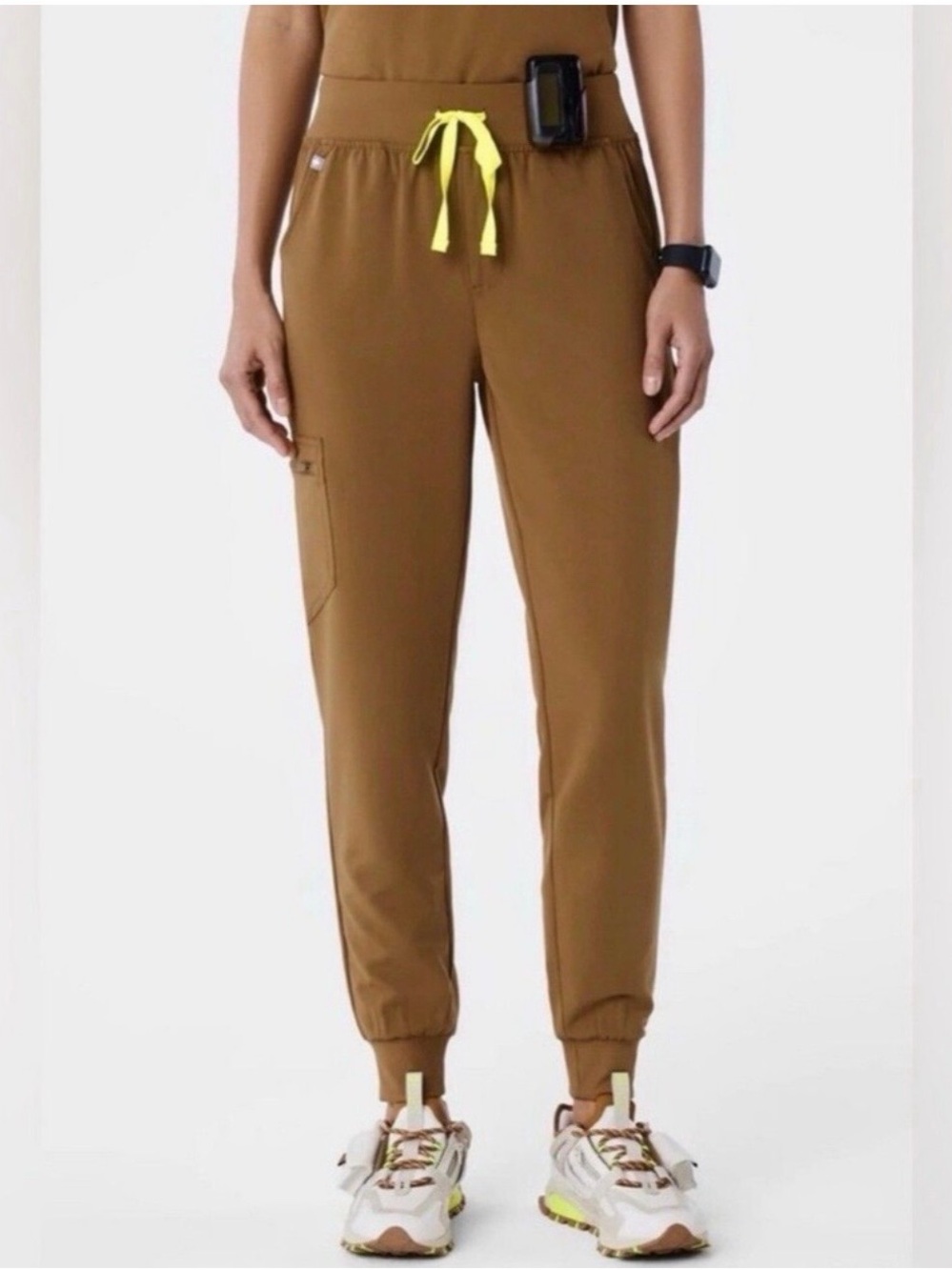 Women’s Figs Earth High Waisted Zamora-Jogger Scrub Pant
